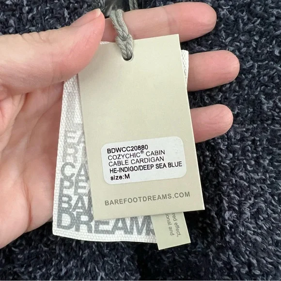*NEW* Barefoot Dreams Cozy Chic Cabin Cable Cardigan - Picture 10 of 14